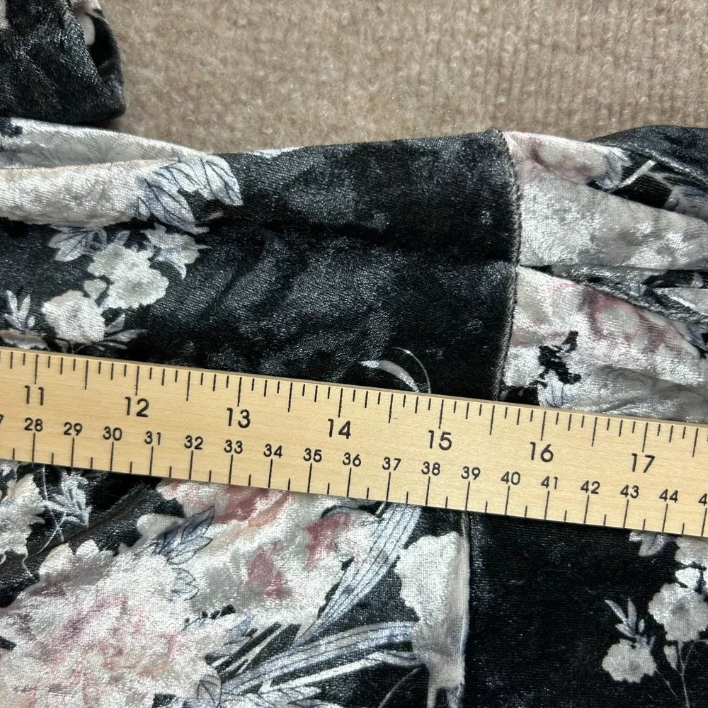 Unique Vintage Velvet‎ Jumpsuit Womens Medium 6/8 Black Floral V Neck Back Zip